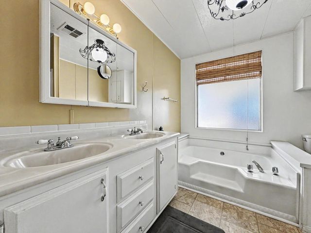 33160 Westchester Drive, Thousand Palms, CA 92276