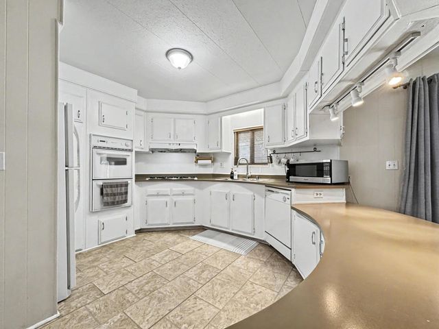 33160 Westchester Drive, Thousand Palms, CA 92276