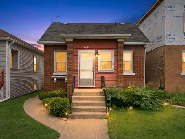 2636 Kenilworth Avenue, Berwyn, IL 60402