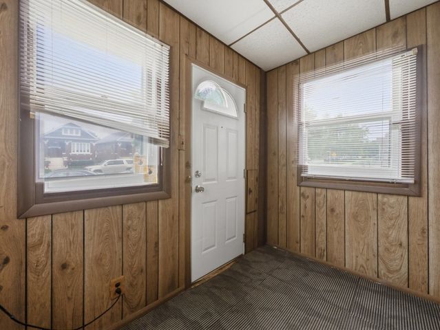 2636 Kenilworth Avenue, Berwyn, IL 60402