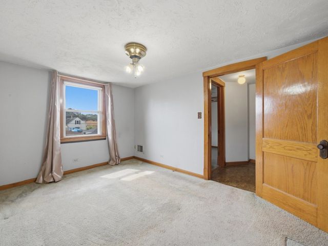 2636 Kenilworth Avenue, Berwyn, IL 60402