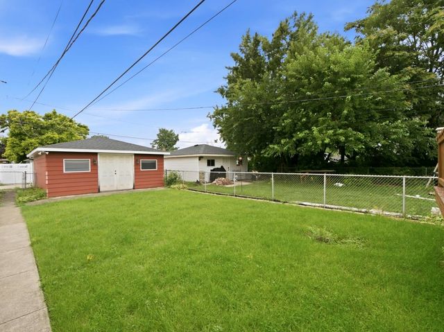 2636 Kenilworth Avenue, Berwyn, IL 60402