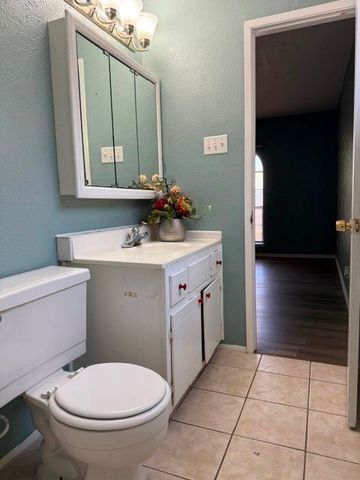 5060 Arbor Glen Road, The Colony, TX 75056