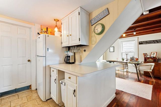 21 Washington Street, Newbury, NH 03255