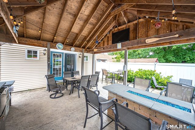 58 Minor Road, East Haven, CT 06512