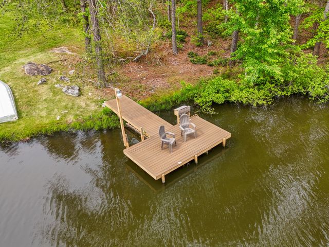 374 Eagle Lake Rd, Coalmont, TN 37313