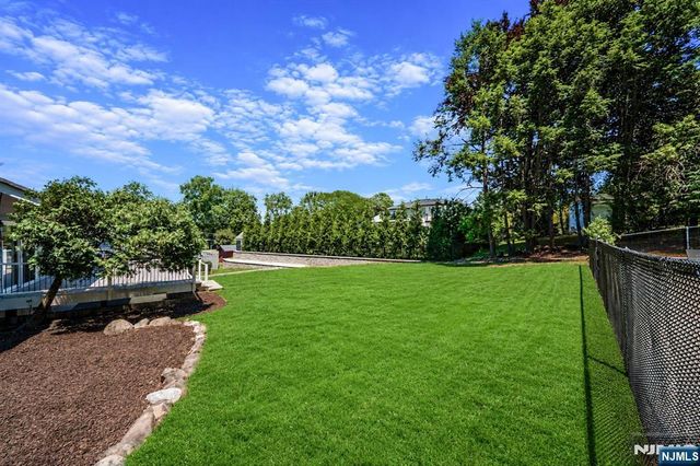 128 Beverly Road, Fairfield, NJ 07004