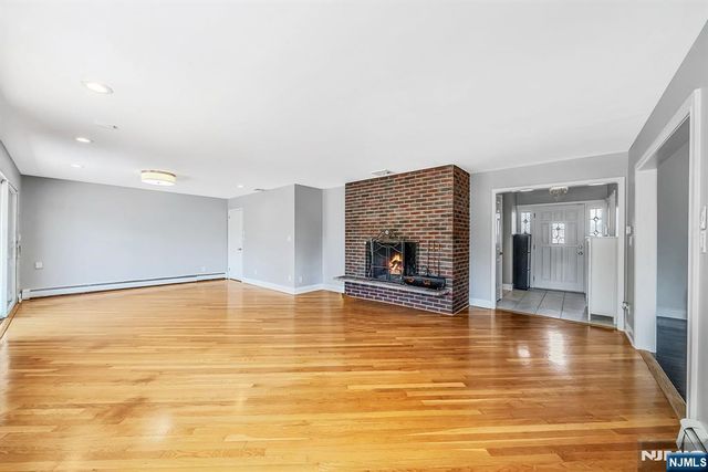 128 Beverly Road, Fairfield, NJ 07004