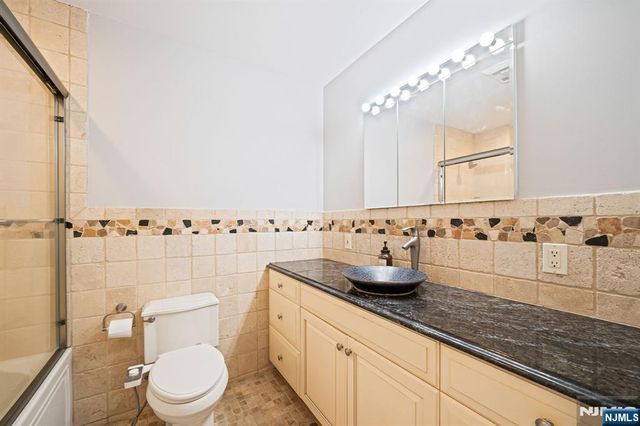 128 Beverly Road, Fairfield, NJ 07004