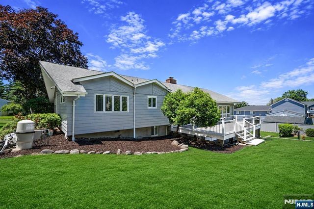 128 Beverly Road, Fairfield, NJ 07004