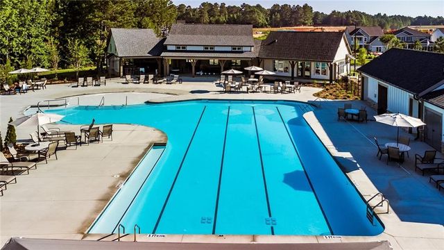 728 Crystal Lake Parkway, Hoschton, GA 30548