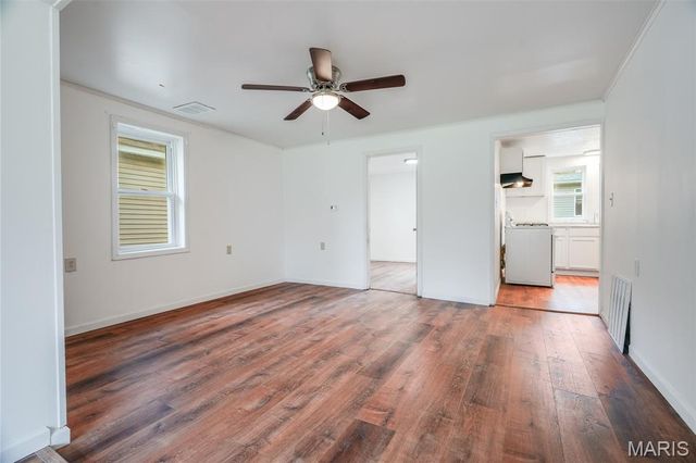 225 10th Street, Wood River, IL 62095