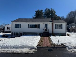 8 Bernard Road 8, Woburn, MA 01801