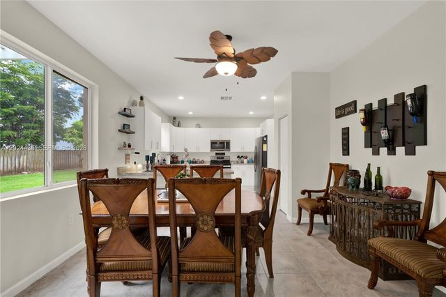 1730 NW 21st St, Homestead, FL 33030