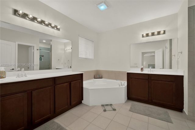 1730 NW 21st St, Homestead, FL 33030