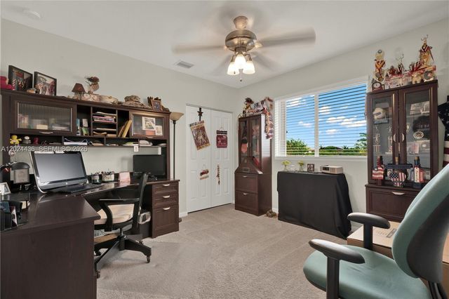 1730 NW 21st St, Homestead, FL 33030