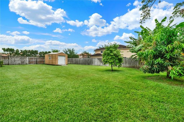 1730 NW 21st St, Homestead, FL 33030