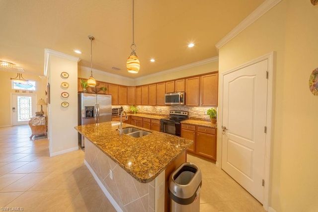 14670 Fern Lake CT, Naples, FL 34114