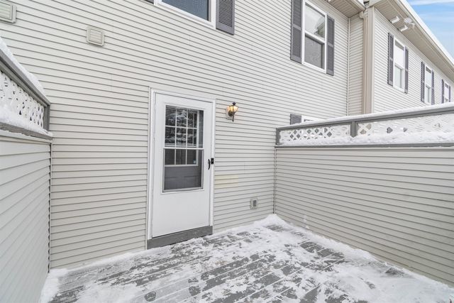 8 Checkerberry Sq Unit 105, Milton, VT 05468