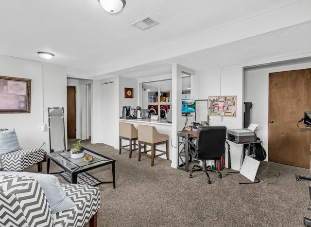 1106 Irving Avenue N, Minneapolis, MN 55411