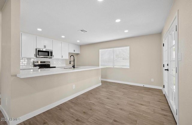 11810 S COCONINO Street, Phoenix, AZ 85044