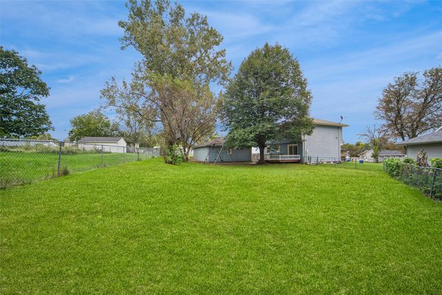 3620 E 41st Court, Des Moines, IA 50317