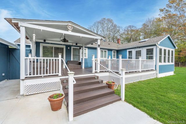 10940 Main Road, East Marion, NY 11939