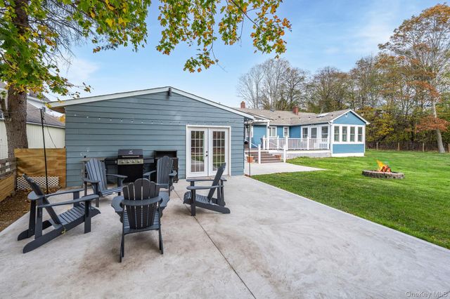 10940 Main Road, East Marion, NY 11939