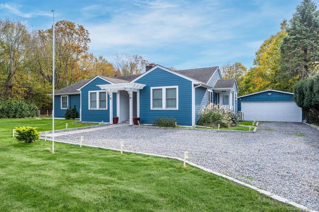 10940 Main Road, East Marion, NY 11939
