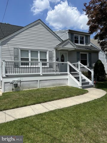 204 W LINDEN AVE, Lindenwold, NJ 08021
