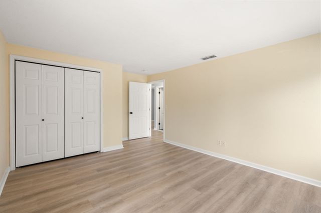 108 Norton Avenue 22, Easton, MA 02334