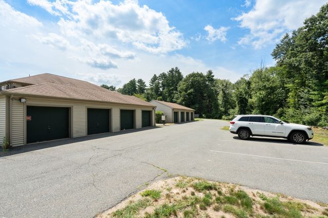 108 Norton Avenue 22, Easton, MA 02334