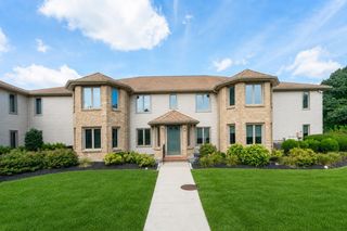 108 Norton Avenue 22, Easton, MA 02334