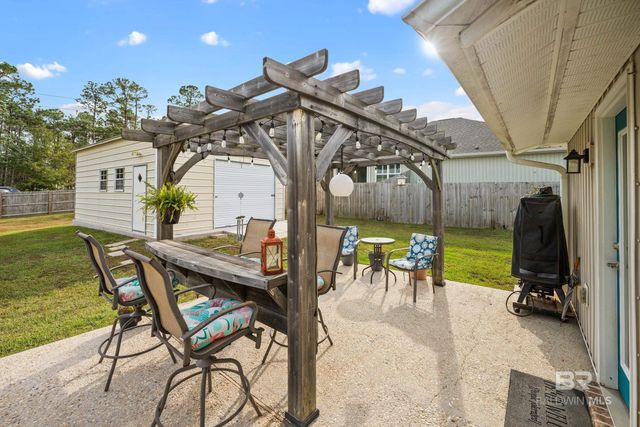 3141 Pine Wood Circle, Lillian, AL 36549