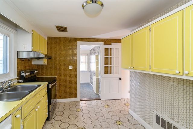 115 Cobleigh Street, Westwood, MA 02090