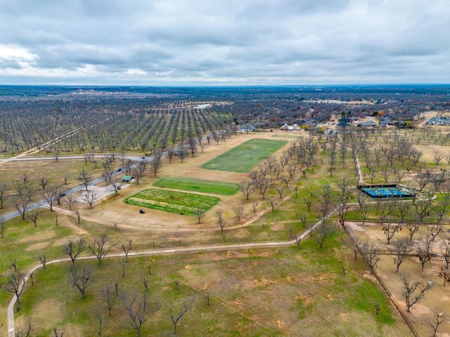 9314 Bellechase Road, Granbury, TX 76049