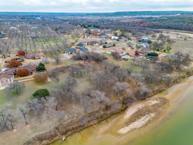 9314 Bellechase Road, Granbury, TX 76049