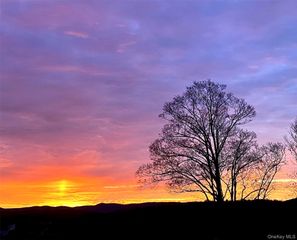 67 Lake Road, Salisbury Mills, NY 12577