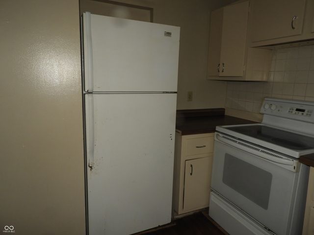 6006 Dickson Road, Indianapolis, IN 46226