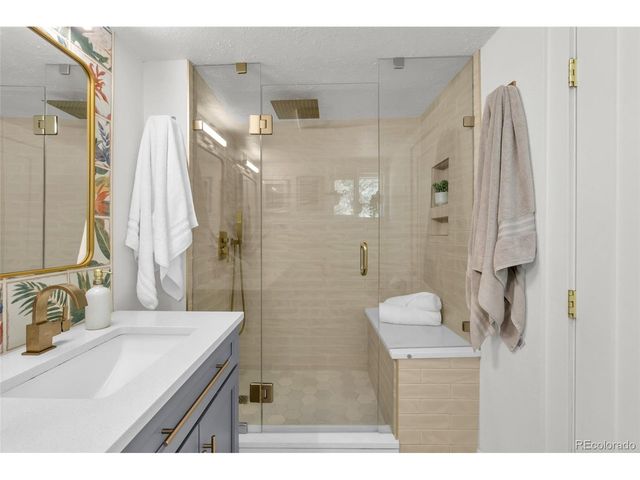 344 Plainview Pl, Manitou Springs, CO 80829
