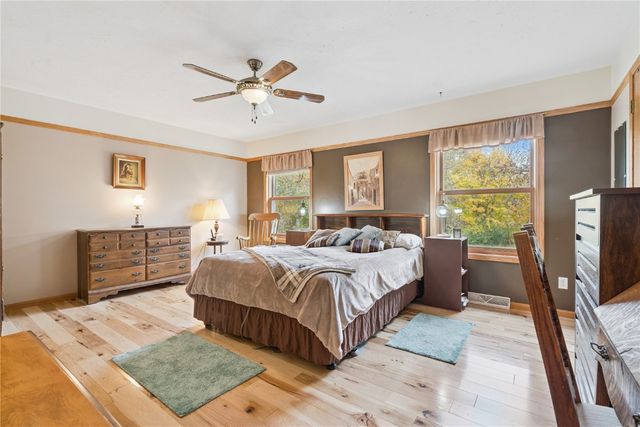 2886 Lynne Lane, Alburnett, IA 52202