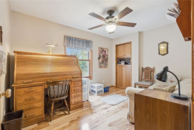 2886 Lynne Lane, Alburnett, IA 52202