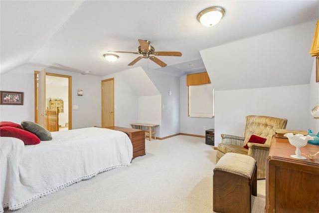 2886 Lynne Lane, Alburnett, IA 52202