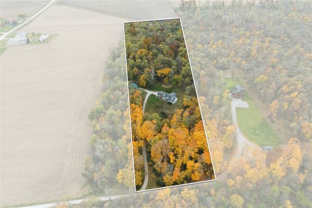 2886 Lynne Lane, Alburnett, IA 52202