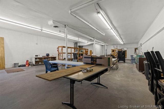 429 Spring Street, Jeffersonville, IN 47130