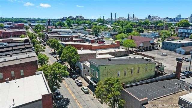 429 Spring Street, Jeffersonville, IN 47130