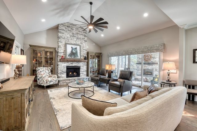 284 Eastridge Court, Blairsville, GA 30512