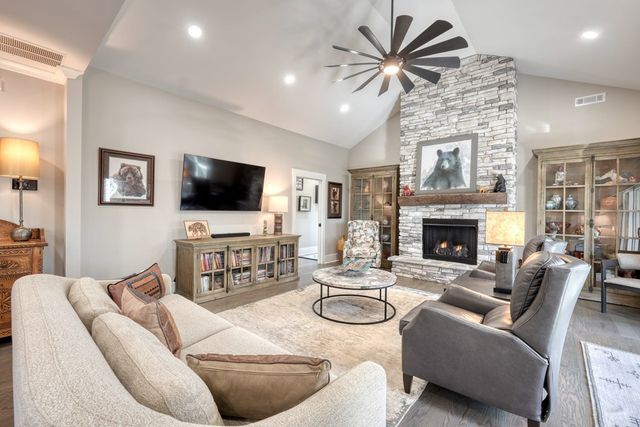 284 Eastridge Court, Blairsville, GA 30512