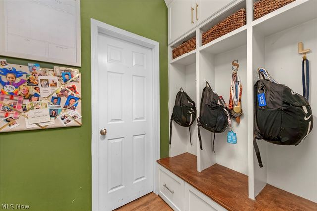31084 Park Avenue, Westlake, OH 44145