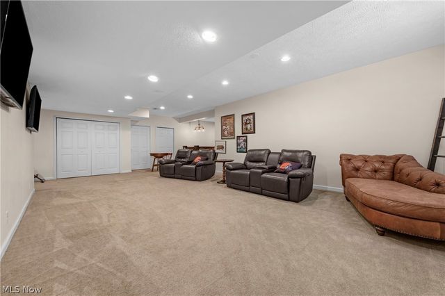 31084 Park Avenue, Westlake, OH 44145